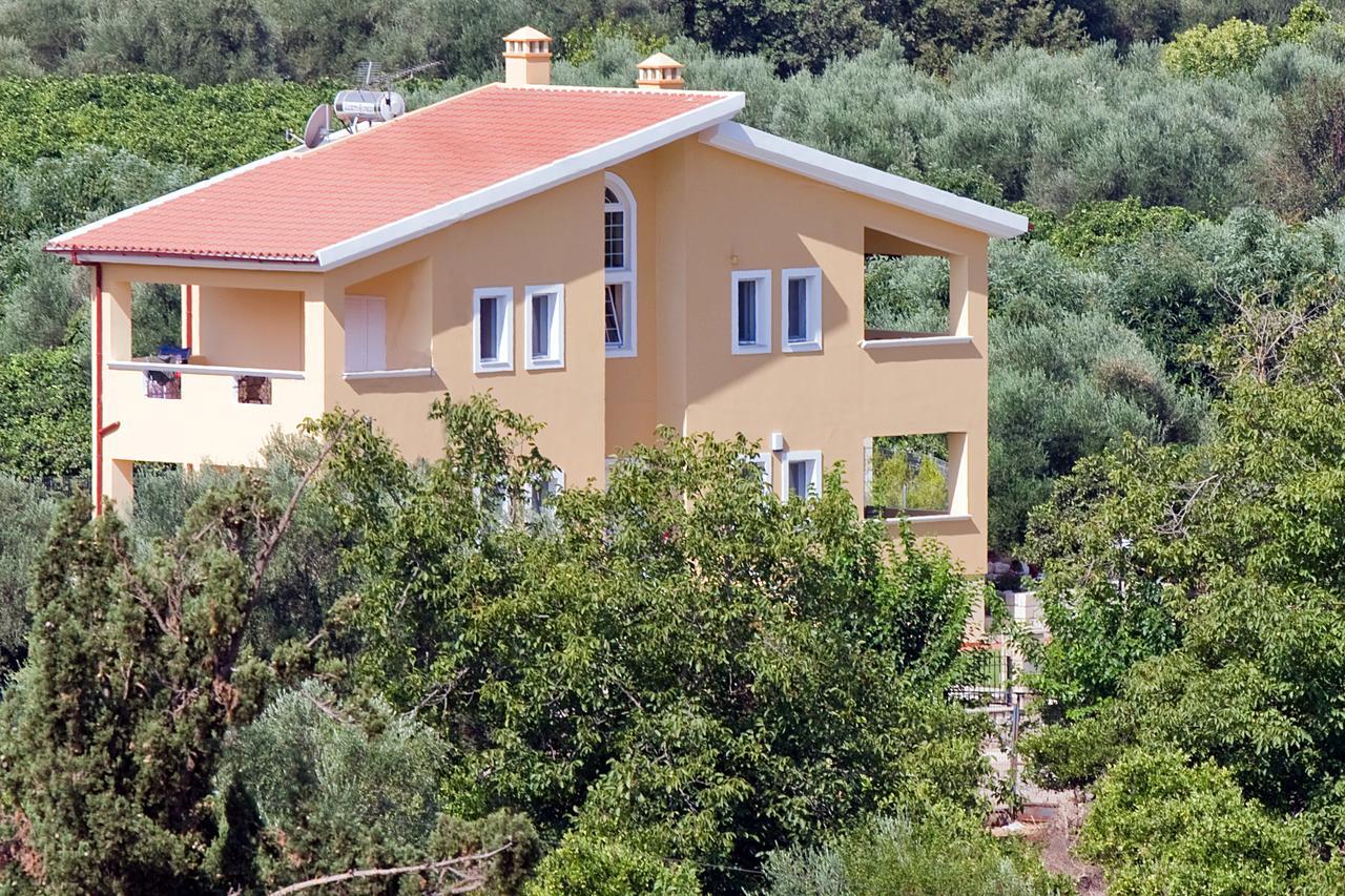 Villa Clio Arménoi Oda fotoğraf