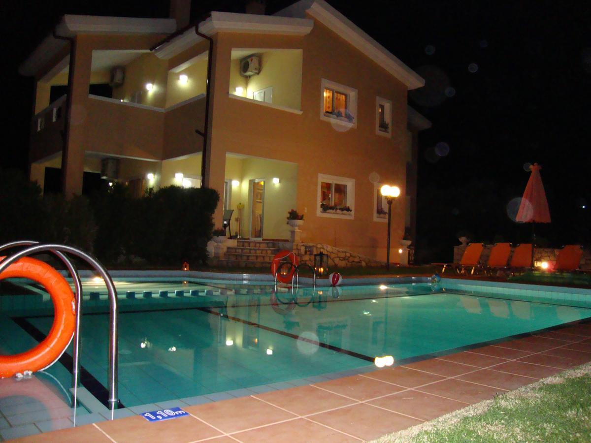 Villa Clio Arménoi Dış mekan fotoğraf